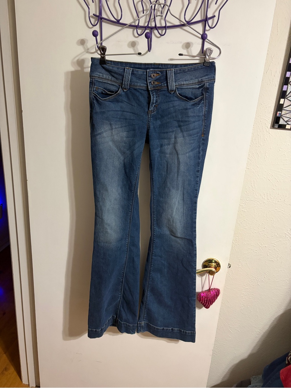 💜 7 Sneak Peek Women's Flared Jeans - Washed Blue